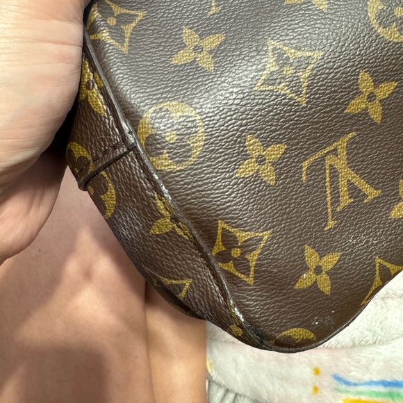 Louis Vuitton Monogram Canvas Neonoe MM Shoulder - Picture 5 of 9